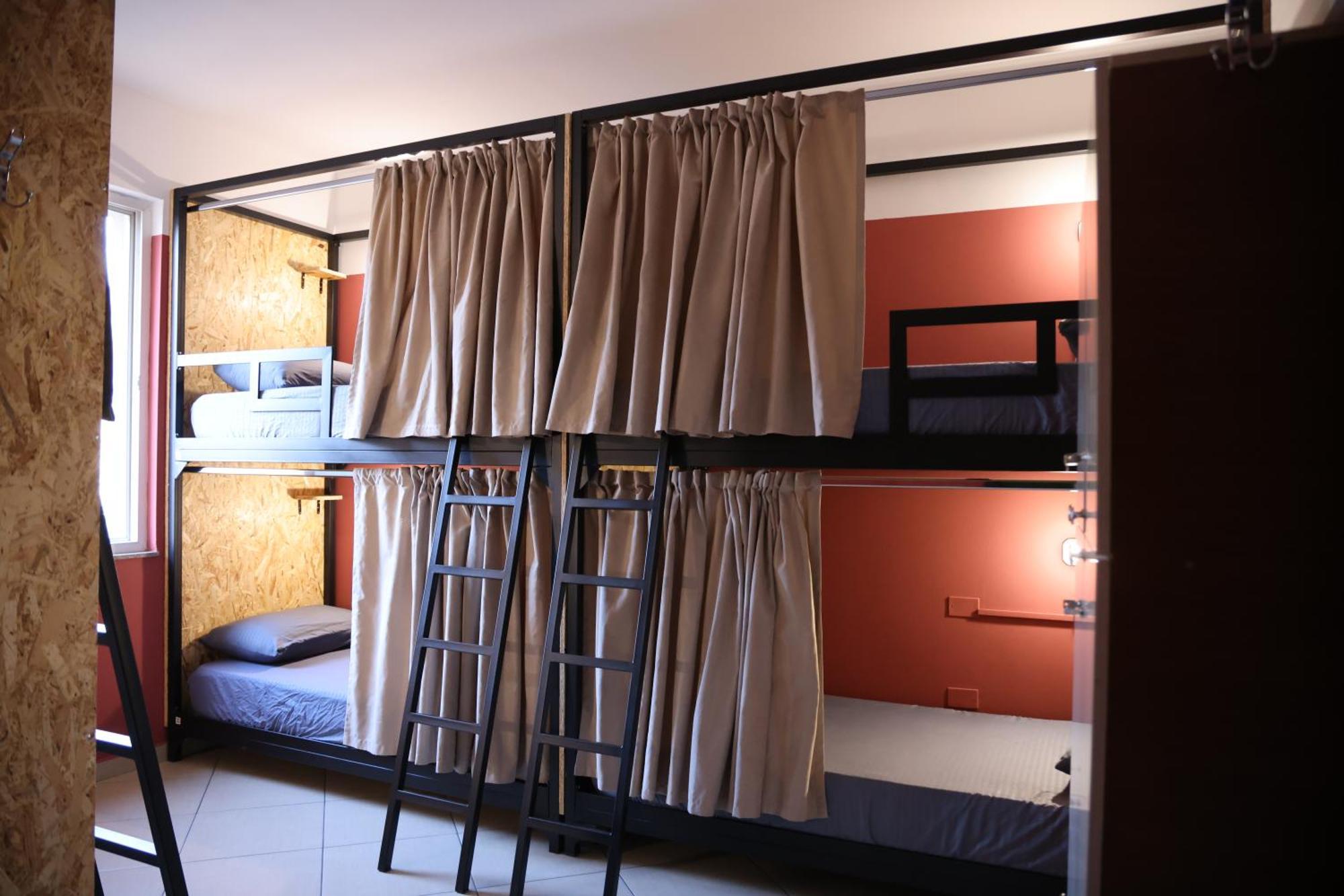 Shkodra Hostel & Day Tours Esterno foto