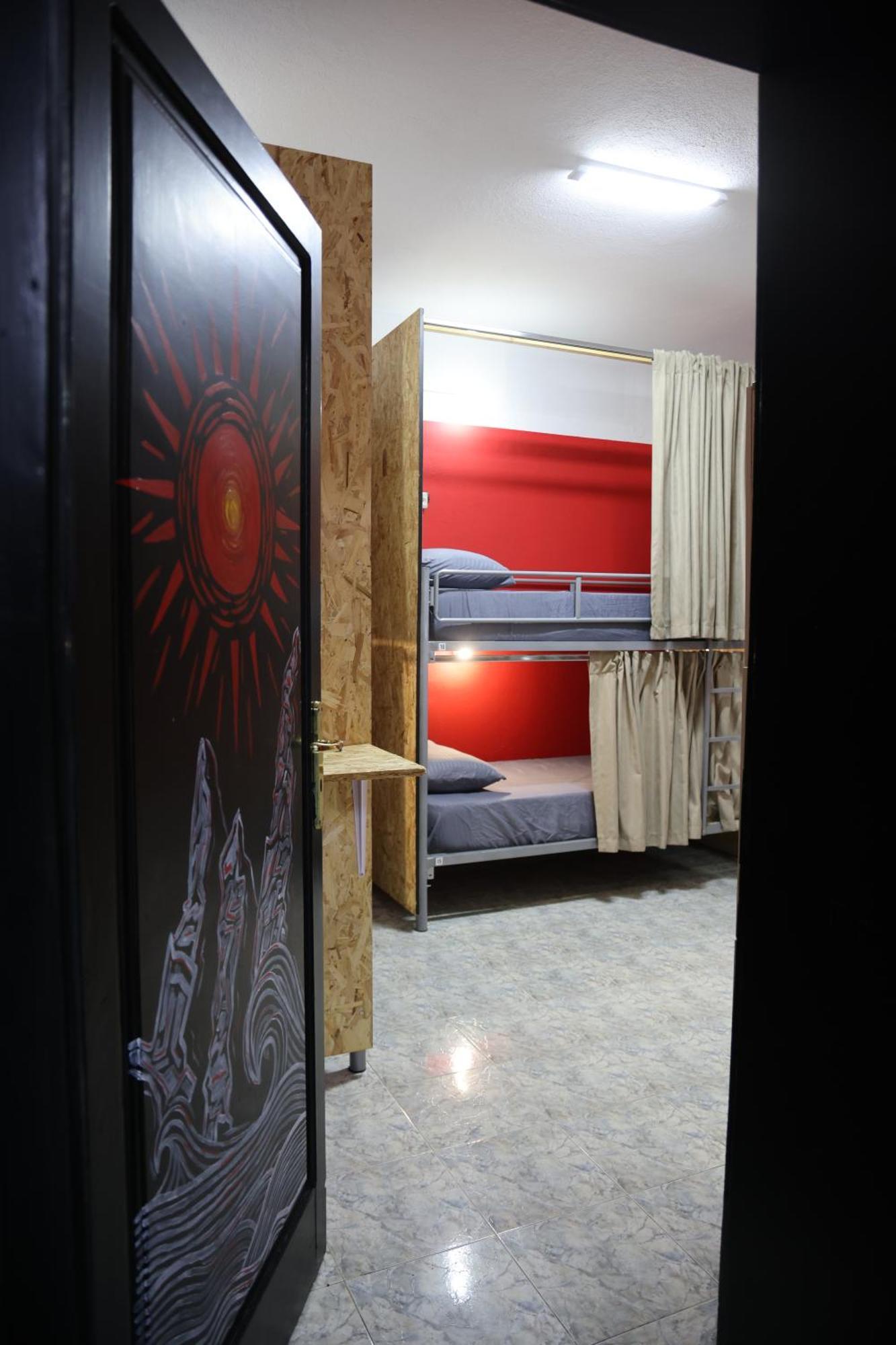 Shkodra Hostel & Day Tours Esterno foto