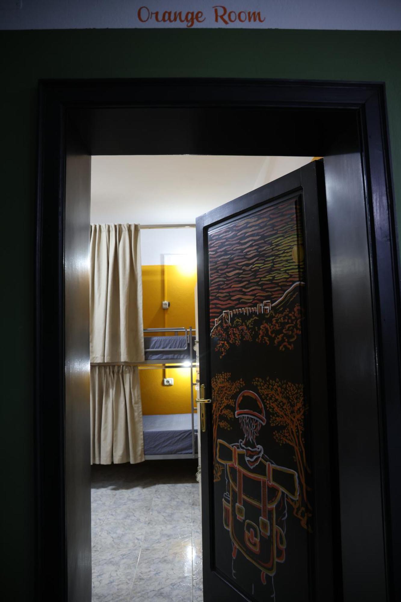 Shkodra Hostel & Day Tours Esterno foto
